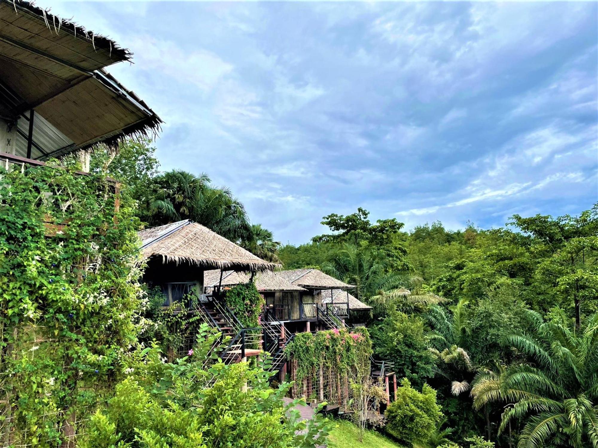 Khao Sok Boutique Camping - Exotic Cliff Camping Hotel Khao Sok National Park Kültér fotó